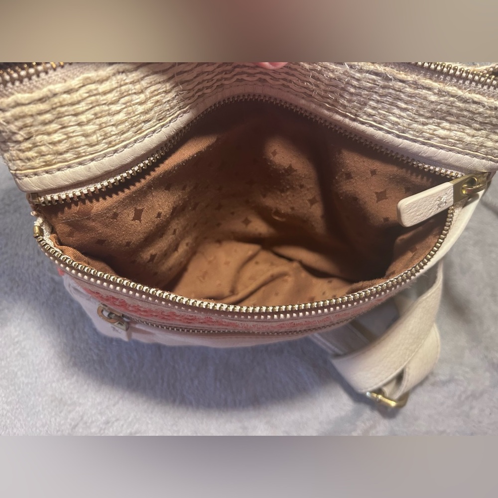 Fossil Bennett Crossbody Explorer Bag - Picture 6 of 7